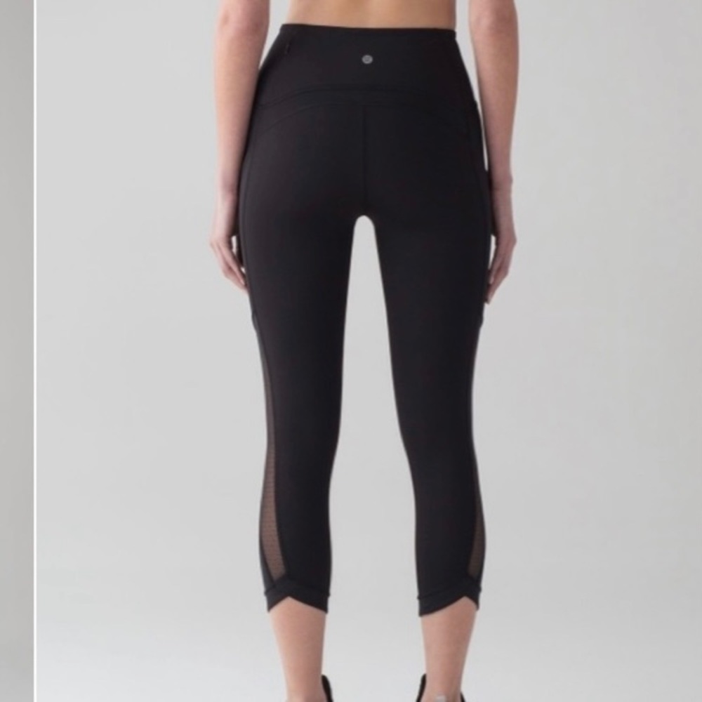 Lululemon sole training crop legging